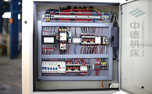 ZDS-832采用正品電氣元件，穩(wěn)定耐用壽命長.jpg